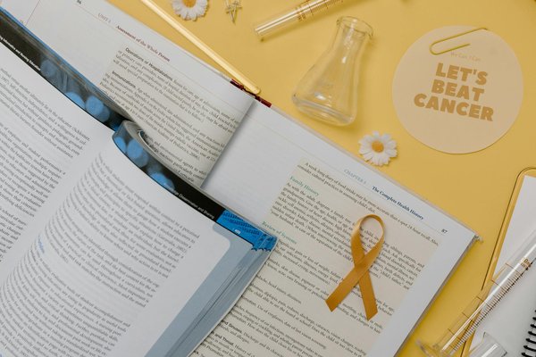 What are the health benefits of engaging in creative activities for seniors?